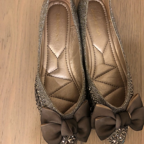 Super cute flats from Amazon. Sparkly with bows. Too big for me. - Picture 2 of 5